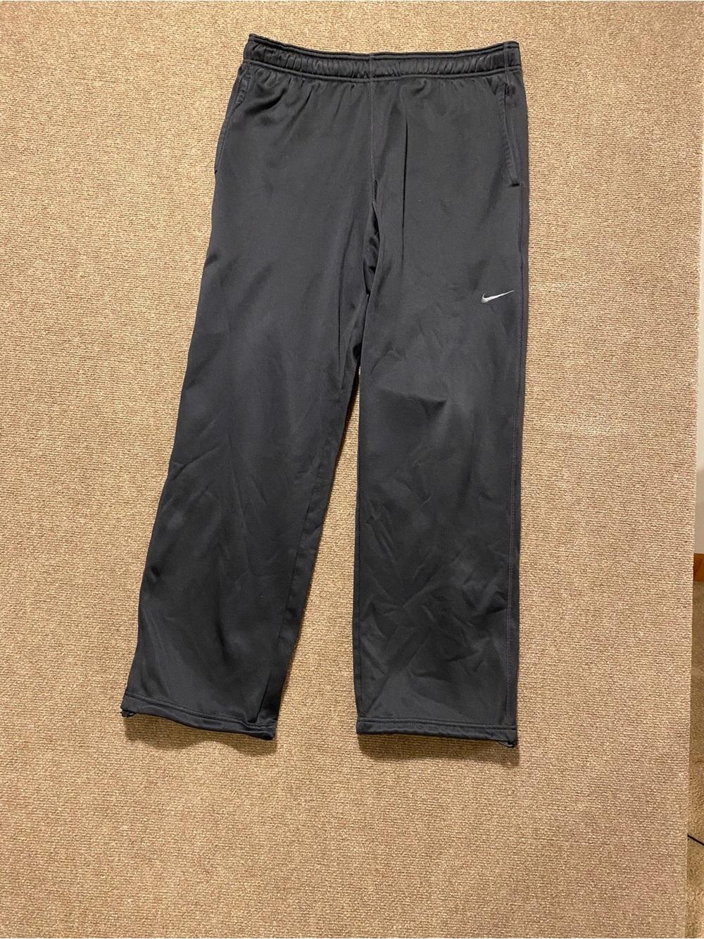 Nike Men’s Therma-Fit Open-Hem Fleece Training Pants Size L